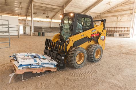 cat 260 skid steer weight|cat 262d3 wheelbase.